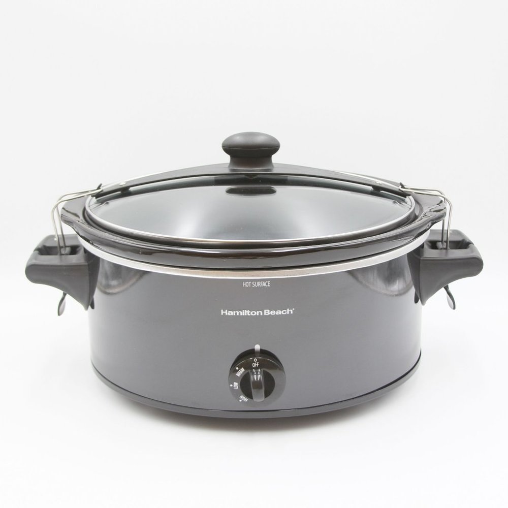 Hamilton Beach Stay or Go Portable Slow Cooker with Lid Lock